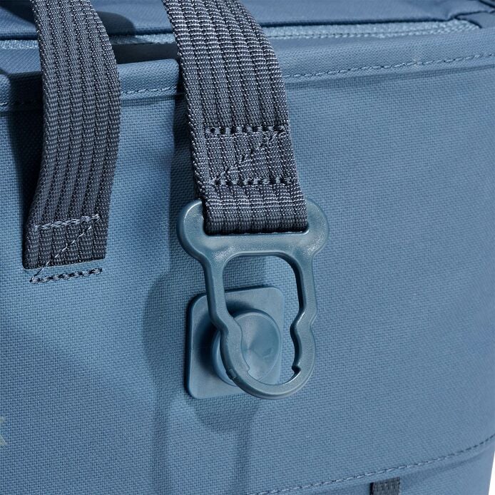 carryouttm-soft-cooler-tote-20-l-o6 250815_hydro_cooler_details_14839_2.jpg