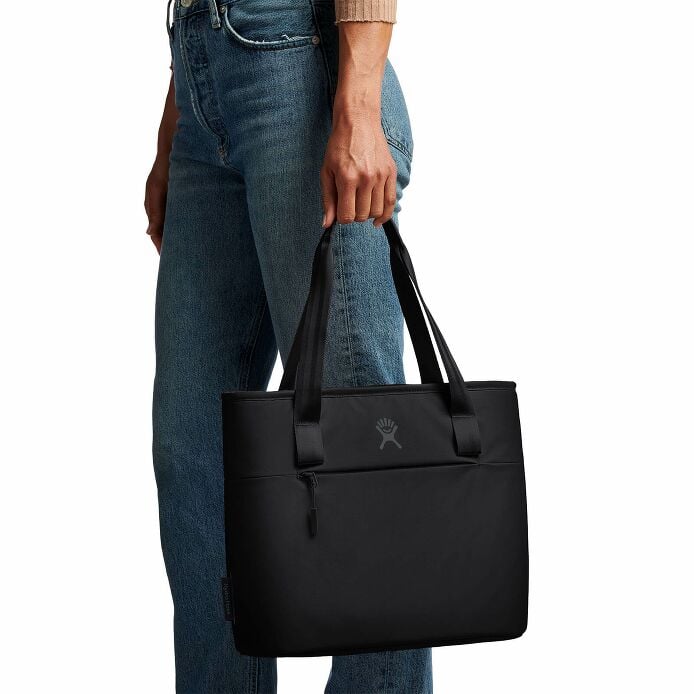 8-l-insulated-lunch-tote-k6 8l-tote-black-hb.jpg