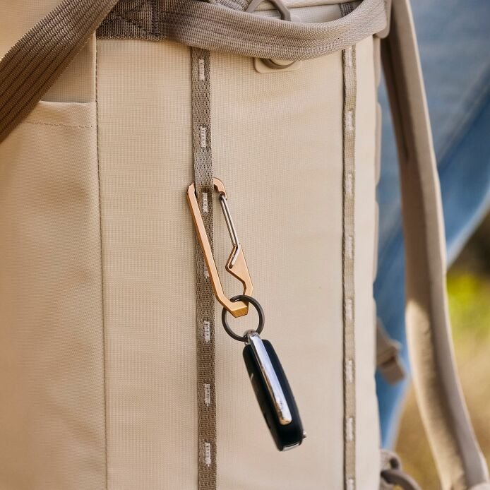 carryouttm-backpack-22-l-v1 hf_carryout_bouwer_d1_l1_torrey_pines_lifestyle_1838_2.jpg