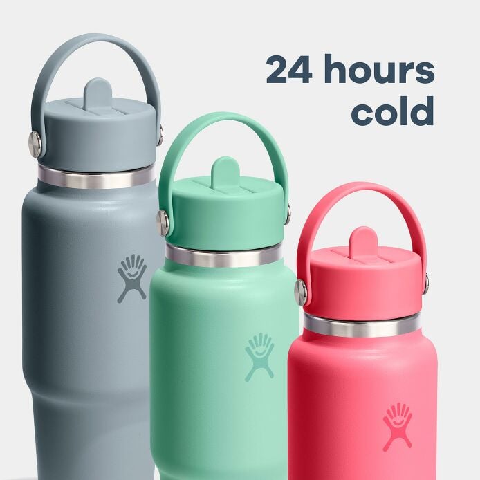 32-oz-travel-bottle-with-flex-straw-cap-p5 hf_s26_wtcfs_apdp_04_8.jpg