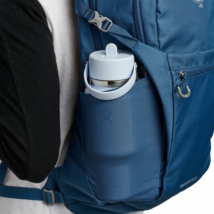 24-oz-travel-bottle-with-flex-straw-cap-h2 travelbottle-hb-backpack_1_8_1.jpg